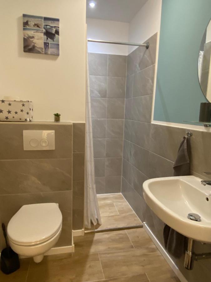 Appartement 1 Mit Kueche Und Neuem Bad, Frisch Saniert Friedrichskoog Ngoại thất bức ảnh